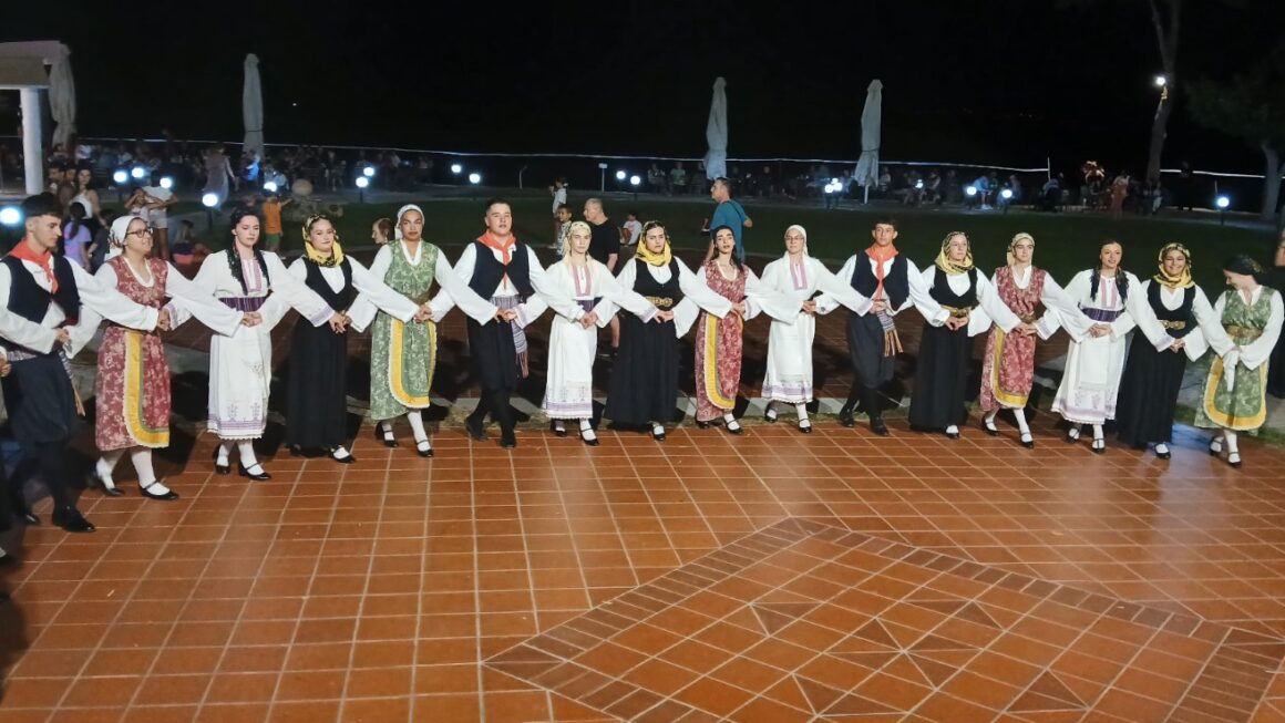 Πλούσιο το πολιτιστικό καλοκαίρι για τον Χορευτικό Όμιλο Αιγίου Ξεκινούν εγγραφές για 48η συνεχή χρονιά