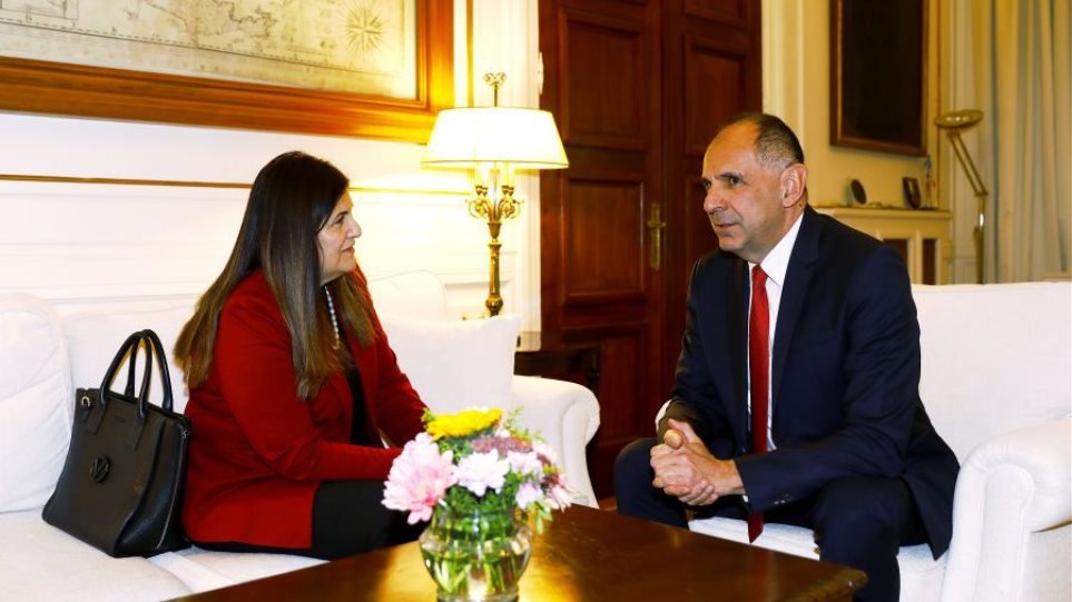 Γεραπετρίτης: Η Ελλάδα θέλει ενεργό ρόλο στη Μέση Ανατολή