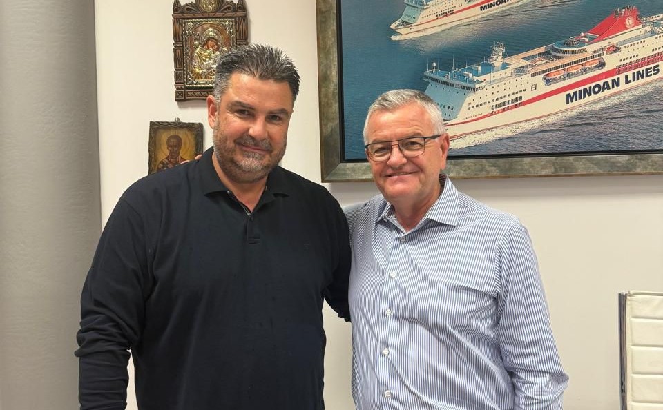 Ο Αργύρης Βαγενάς με τον Αντώνη Κουνάβη