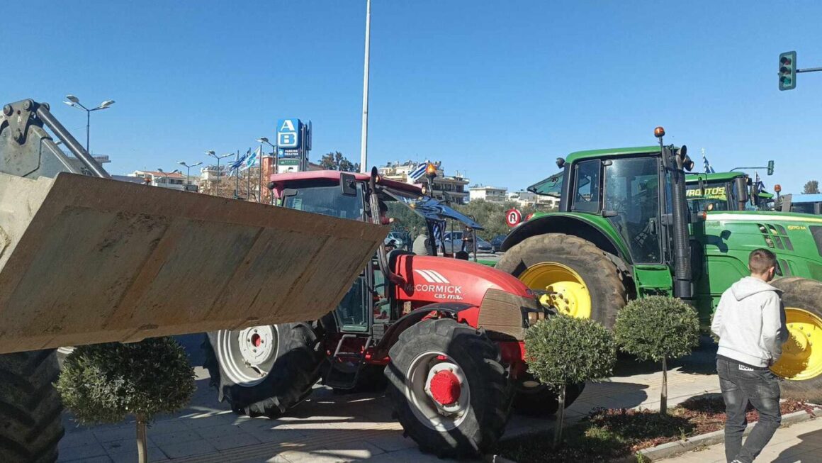 Ξεσηκώνονται οι αγρότες της Αχαϊας