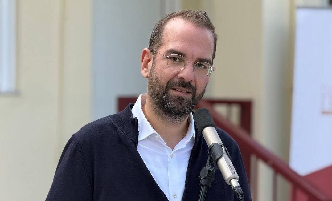 Μηχανισμό άμεσης προκαταβολής αποζημιώσεων για τους κτηνοτρόφους που έχουν πληγεί από την ευλογιά, προτείνει ο Περιφερειάρχης Νεκτάριος Φαρμάκης