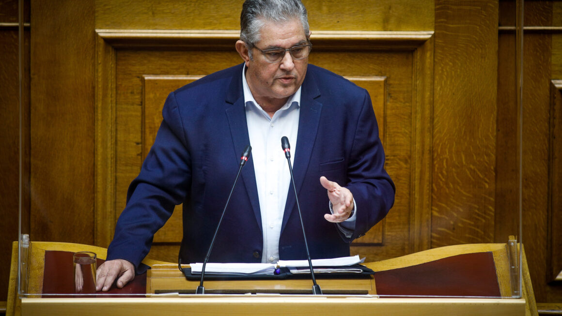 Βουλή: «Όχι» στην άρση ασυλίας Κουτσούμπα για τα οικονομικά του ΚΚΕ – «Ναι» στην άρση του Δημήτρη Μάντζου
