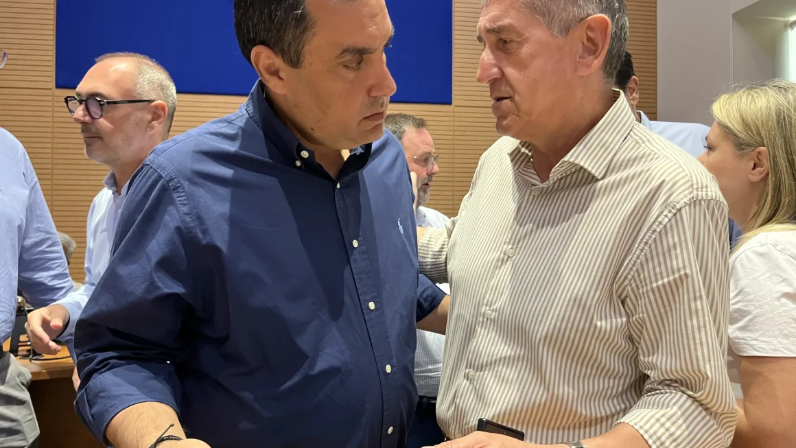 ΕΠΙΣΤΟΛΗ ΓΡ. ΑΛΕΞΟΠΟΥΛΟΥ ΣΕ ΚΑΤΣΑΦΑΔΟ ΓΙΑ ΑΝΑΙΤΙΑ ΚΑΘΥΣΤΕΡΗΣΗ ΣΤΗΡΙΞΗΣ ΤΟΥ ΠΥΡΟΠΛΗΚΤΟΥ ΔΗΜΟΥ ΔΥΤΙΚΗΣ ΑΧΑΪΑΣ