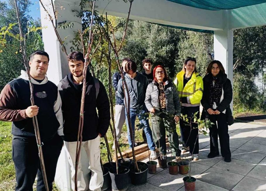 Πανεπιστήμιο Πατρών: Περιβαλλοντική Εκστρατεία Δενδροφύτευσης & Εθελοντικής Δωρεάς Αίματος – Μια Συνεργασία για το Περιβάλλον και τη Ζωή!