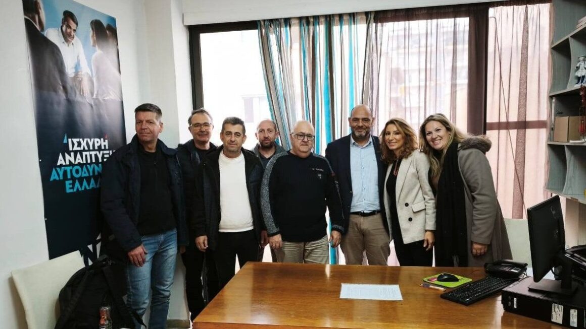 Φωτήλας: «Και πάλι στο Αίγιο, αυτή τη φορά σε ιδιαίτερα γιορτινό κλίμα! »