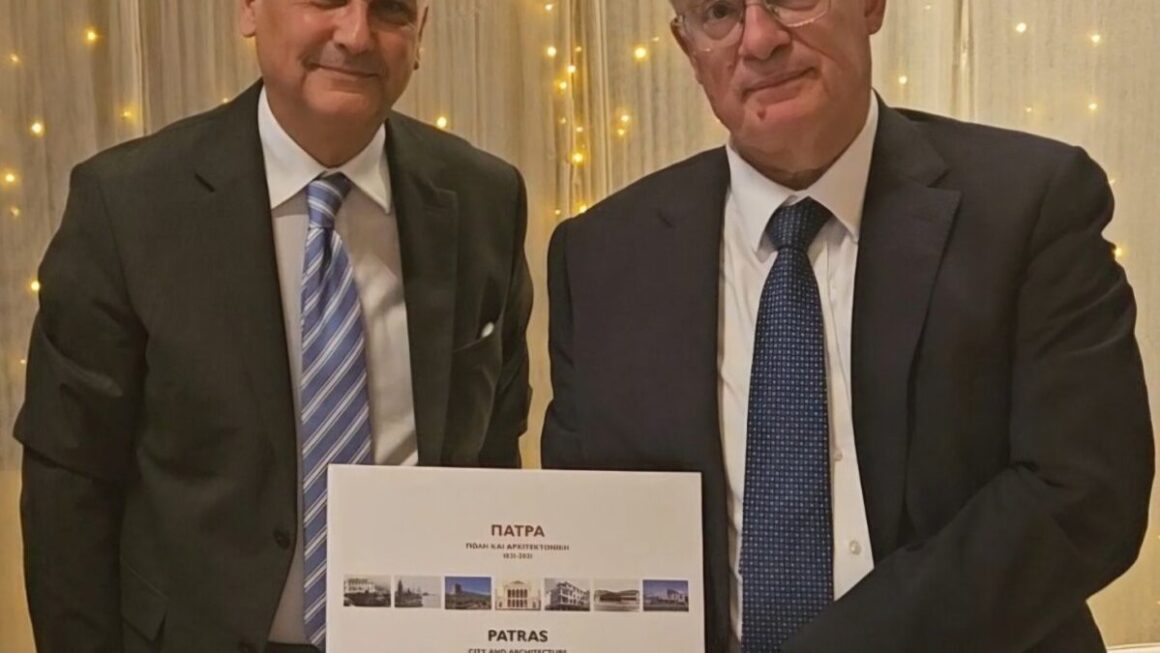 Το δώρο του Ζαΐμη στον Πρόεδρο της Δημοκρατίας για την Ιστορία της Πάτρας