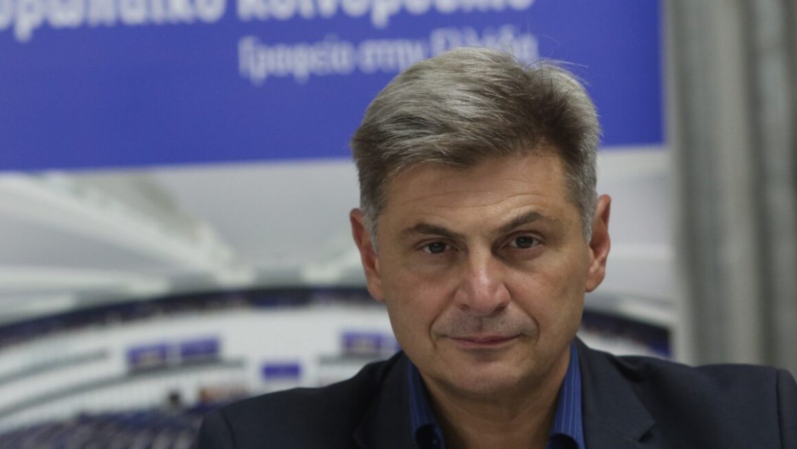 Εκτός ΣΥΡΙΖΑ ο Φαραντούρης και με τη «βούλα» της Επιτροπής Δεοντολογίας