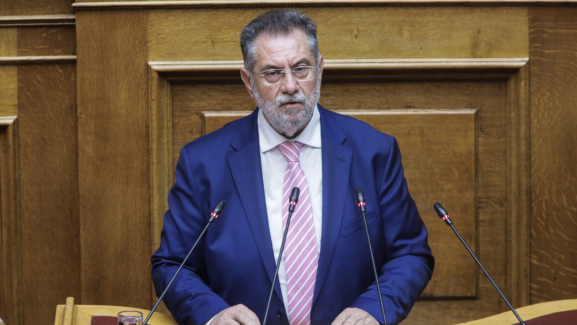 «Στη Βουλή το θέμα της υποβάθμισης του Τρίτου Προγράμματος στην Πάτρα»