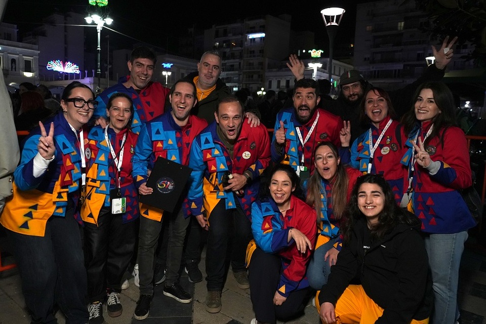 Το «Ακούσατε, ακούσατε» που ξεσήκωσε όλη την πόλη