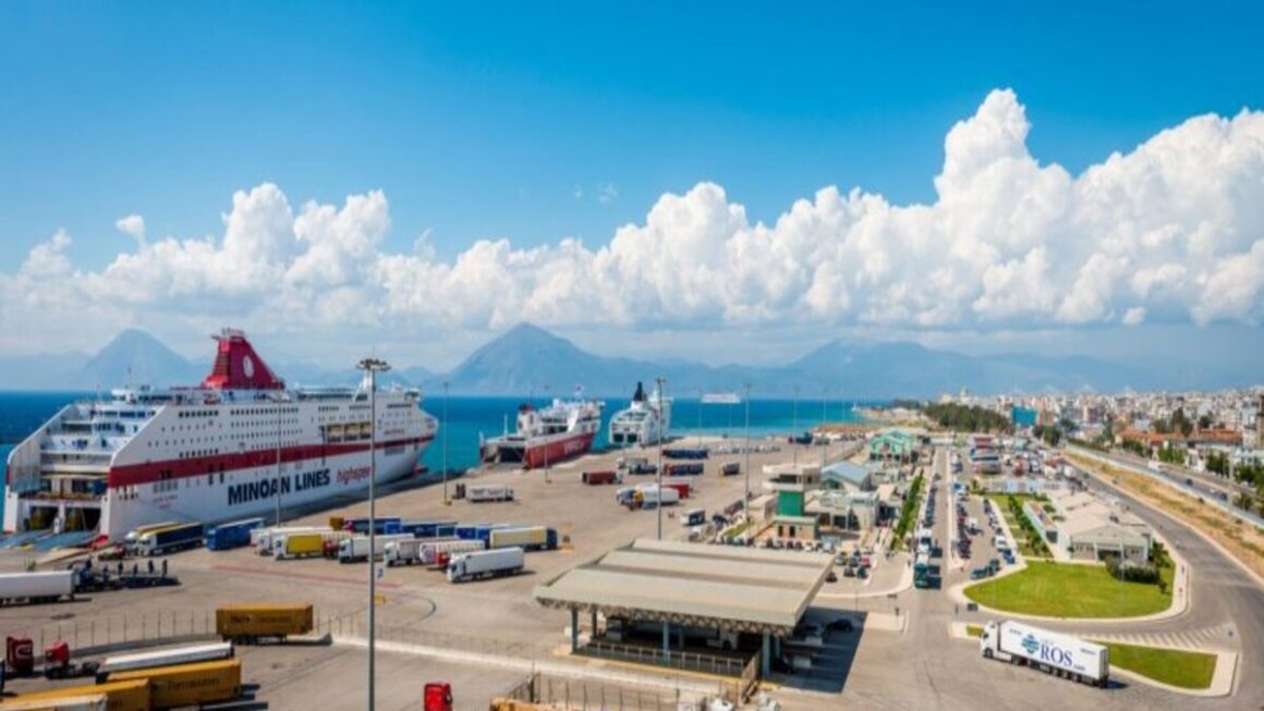 Βασίλης Αϊβαλής: Καταβάλει το Δημόσιο το 3,5% των εσόδων του ΟΛΠΑ στον Δήμο ως οφείλει; Αν όχι, πώς ο Δήμος στοχευμένα τα διεκδικεί;