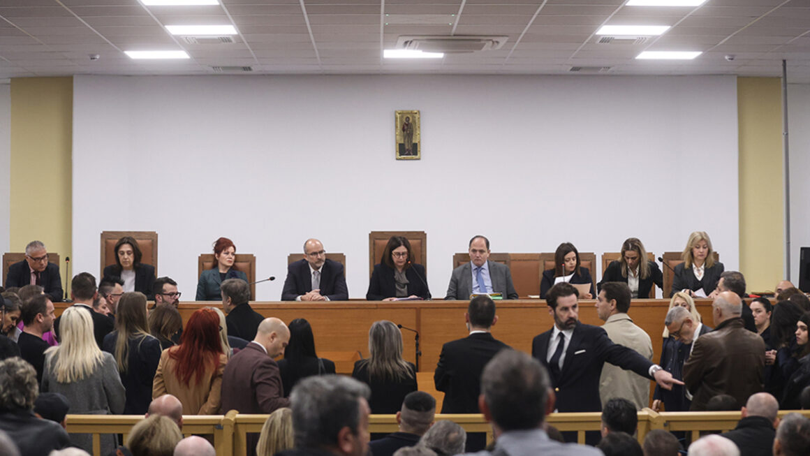 Τέμπη: Τη Μεγάλη Εβδομάδα θα συνεχιστεί η δίκη