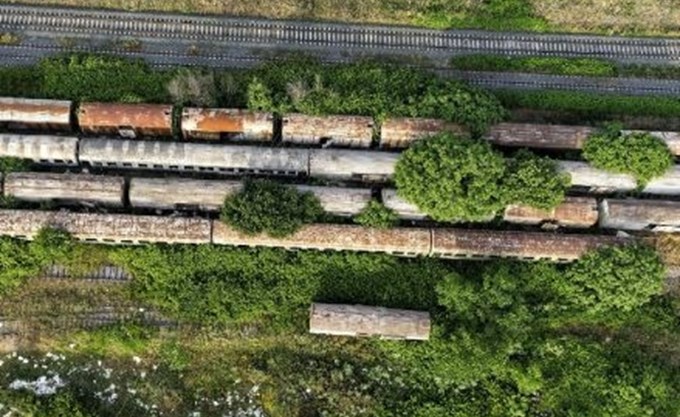 Σιδηρόδρομοι Ελλάδος (ΟΣΕ): 1.231 παλιά βαγόνια απομακρύνονται από το δίκτυο, απελευθερώνοντας κρίσιμους χώρους και ενισχύοντας την ασφάλεια των εγκαταστάσεων