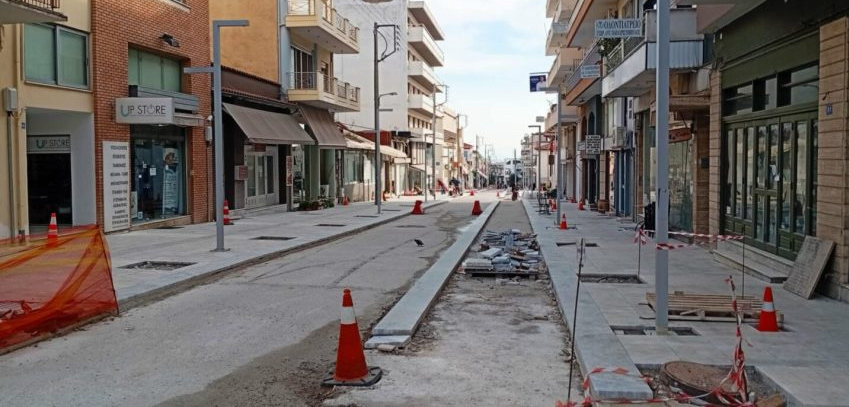 Η παράταση εργασιών στη Μητροπόλεως «περνάει» σήμερα από το δημοτικό συμβούλιο Αιγιαλείας