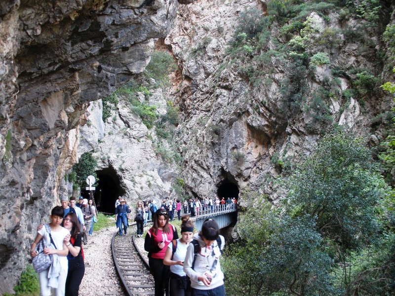 Αυτό το Σαββατοκύριακο οι εκδηλώσεις και το πέρασμα στο Φαράγγι του Βουραϊκού