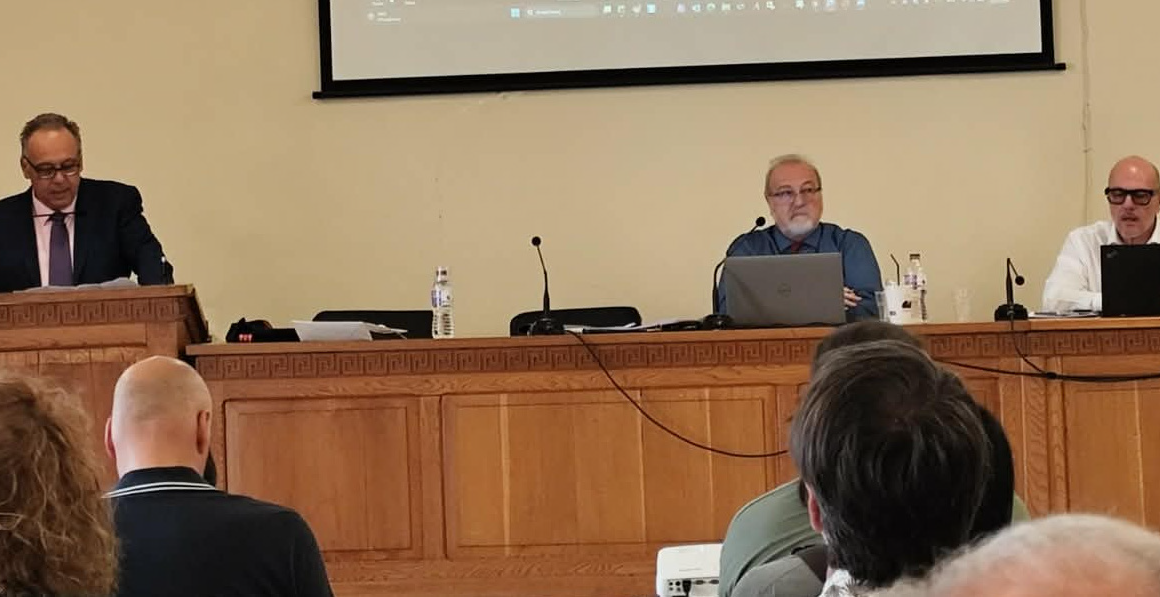 Με ενδιαφέρον και σημαντική προσέλευση κόσμου η ημερίδα για την Ηλεκτρονική Τιμολόγηση & Ψηφιακή Διακίνηση στον Εμπορικό Σύλλογο