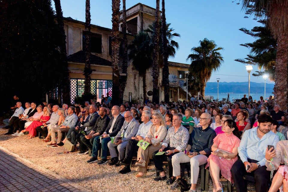 Μια μεγάλη κινηματογραφική γιορτή η έναρξη του 5ου Διεθνούς Φεστιβάλ Ταινιών Μικρού Μήκους Αιγίου «Θόδωρος Αγγελόπουλος»