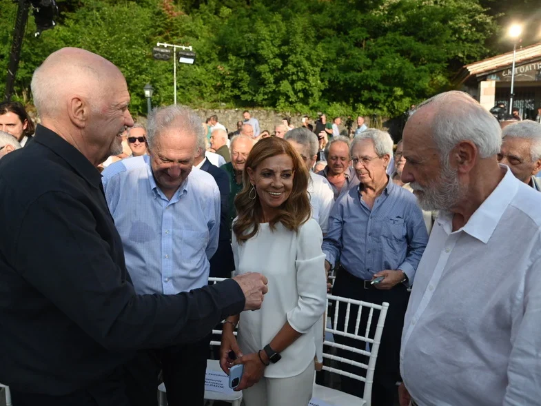 Η Κατερίνα Σολωμού για τον Ανδρέα Παπανδρέου: Τριάντα χρόνια μετά το θάνατό του παραμένει ζωντανός