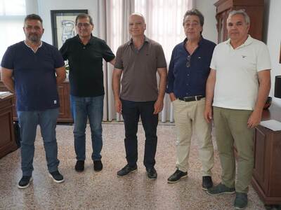 Υπεγράφη η σύμβαση για την ΕΚΤΕΛΕΣΗ ΤΟΥ ΕΡΓΟΥ ΑΝΑΒΑΘΜΙΣΗΣ ΤΗΣ ΠΛΑΤΕΙΑΣ ΕΛΕΥΘΕΡΙΑΣ ΣΤΑ ΠΡΟΣΦΥΓΙΚΑ