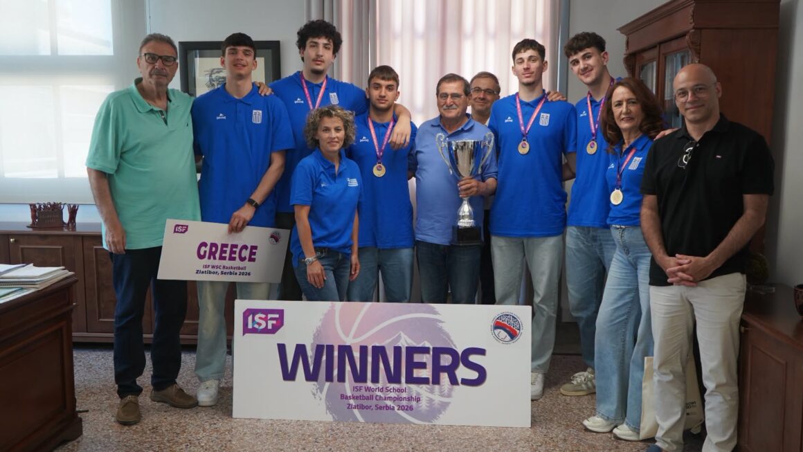 ΟΙ ΠΑΓΚΟΣΜΙΟΙ ΠΡΩΤΑΘΛΗΤΕΣ ΤΗΣ “ΑΝΑΓΕΝΝΗΣΗΣ” ΣΤΟ ΔΗΜΑΡΧΕΙΟ