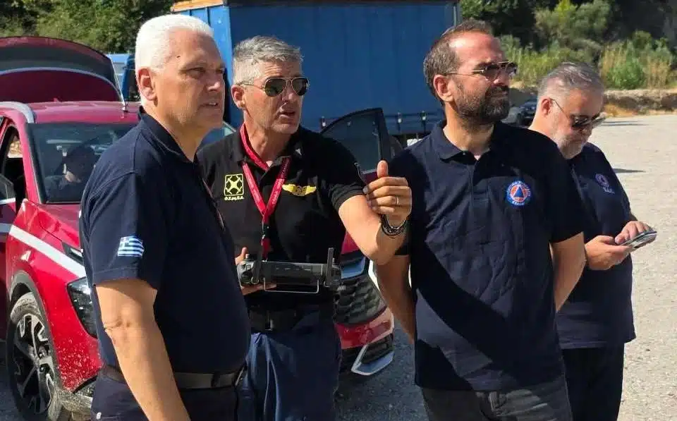 Η Περιφέρεια Δυτικής Ελλάδας σε απόλυτη ετοιμότητα, συνδράμει στην πρώτη γραμμή της μάχης για την αντιμετώπιση των πυρκαγιών