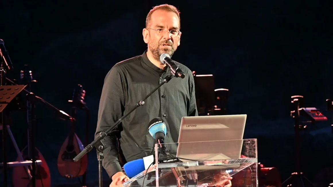 Φαρμάκης: «Η Αιτωλοακαρνανία αναδεικνύεται ως ο πραγματικός “πρωταθλητής” του αρχαίου θεάτρου» -Το Αρχαίο Θέατρο Στράτου ξαναζωντανεύει